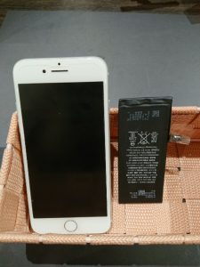 iPhone修理　iPhone7　電池交換　バッテリー交換