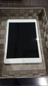 iPad５　画面交換　ガラスコーティング